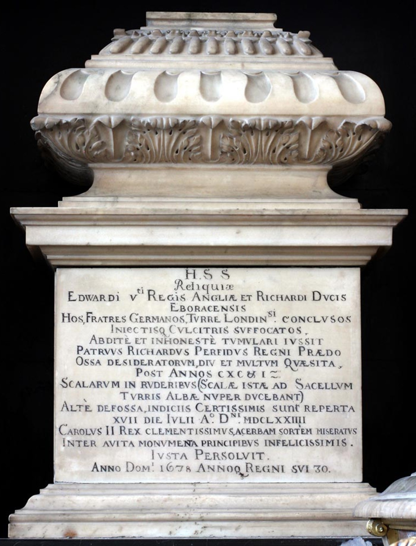 edward-v-richard-duke-york-urn