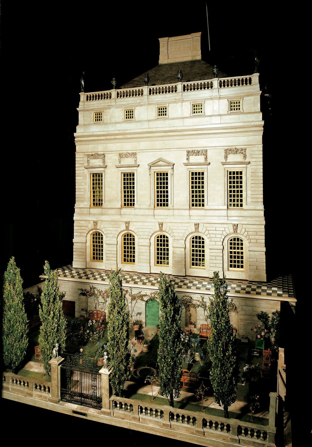 Historical Objects: Queen Mary’s Dolls’ House