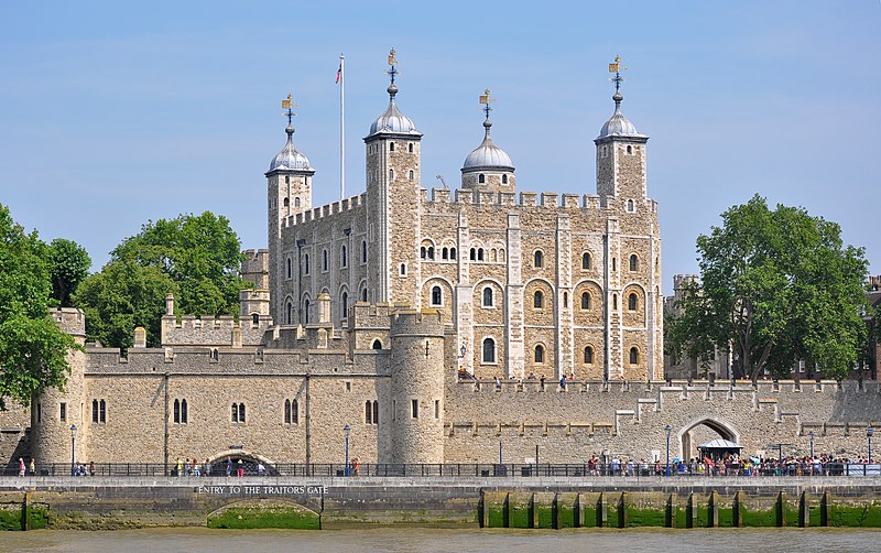 The Tale Of Alice Tankerville And The Theft Of The 366 Golden Crowns